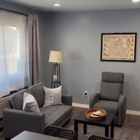 Your Cozy Comfy Rental Ню Йорк Екстериор снимка
